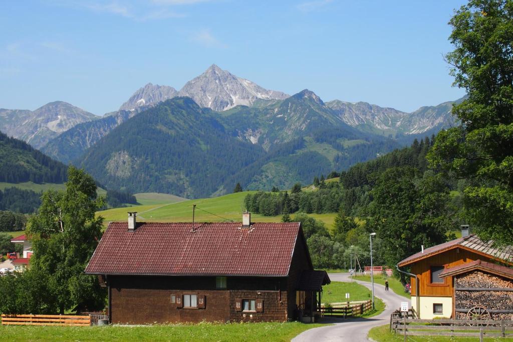 Haus Bergwelt Lägenhet Grän Exteriör bild